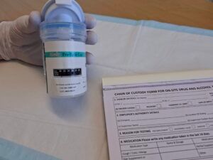 Medix Pro-Split Urine Cup